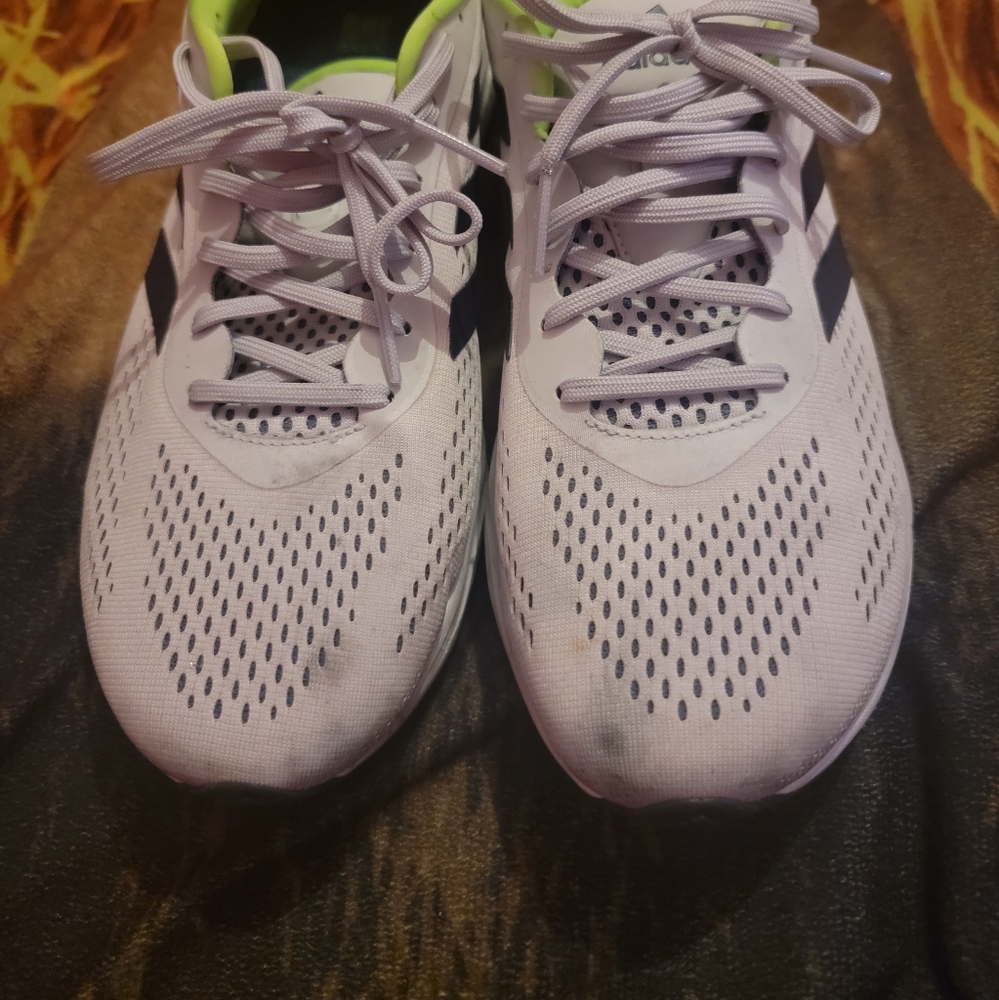 Adidas supernova